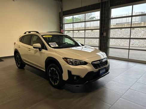 Used 2021 Subaru Crosstrek 2.0i Premium AWD/4WD image 11