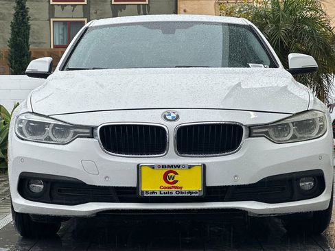 Used 2017 BMW 320i Sedan image 8