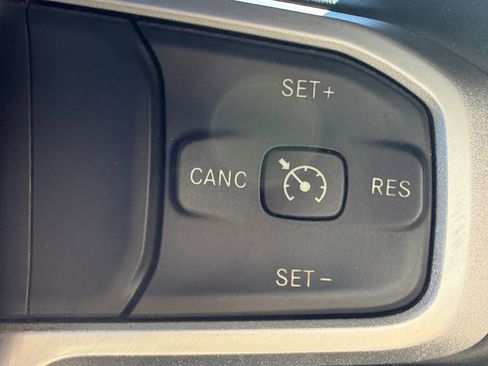 Used 2020 RAM 1500 Big Horn image 23