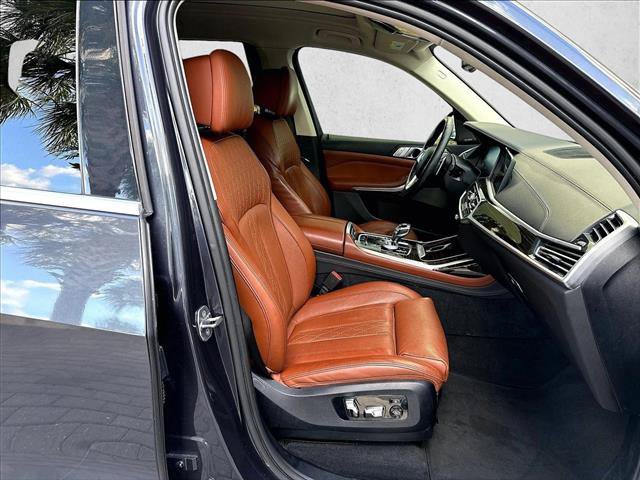 Used 2020 BMW X7 xDrive40i w/ Premium Package AWD/4WD image 9