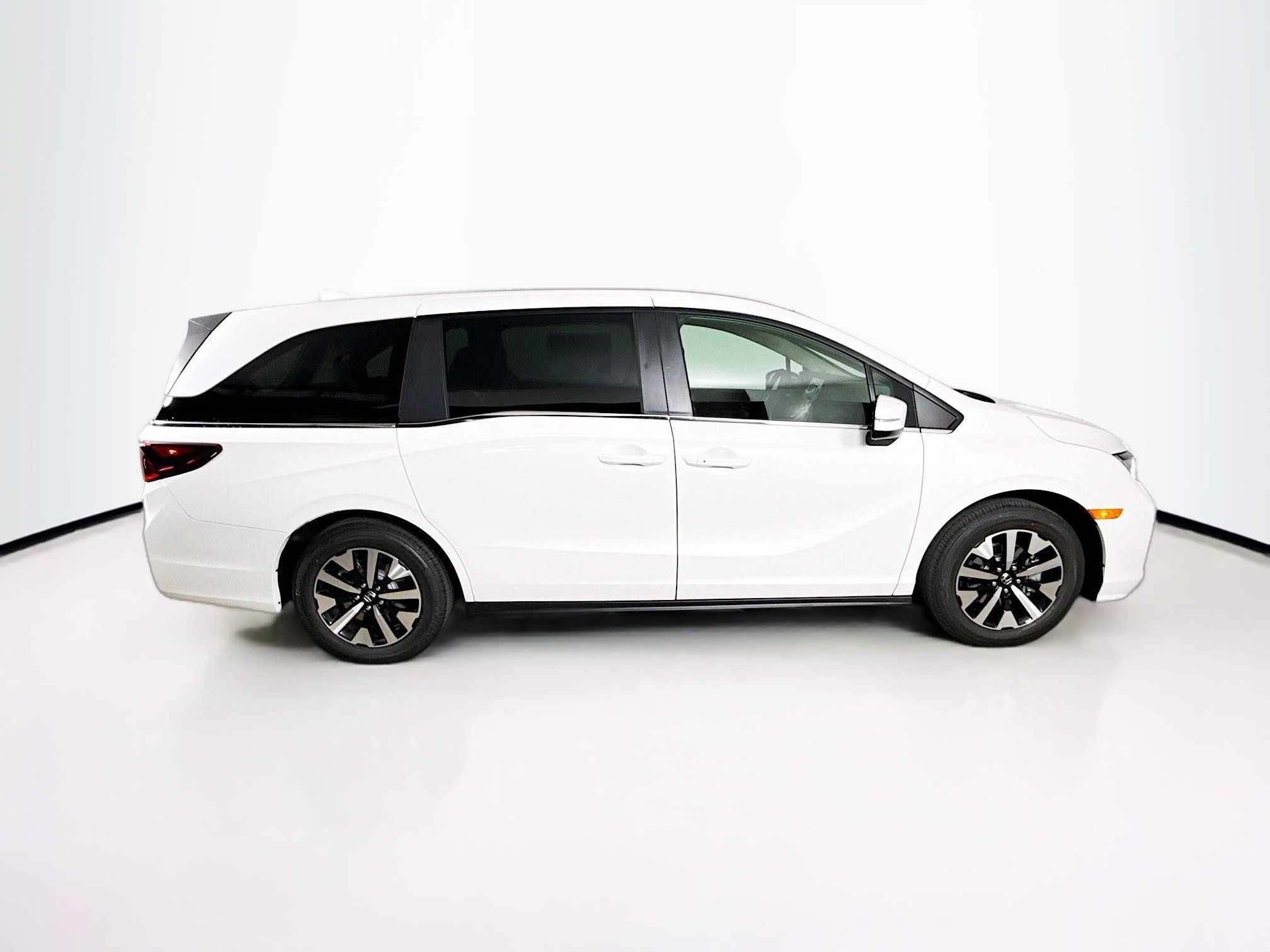 New 2026 Honda Odyssey EX-L image 2