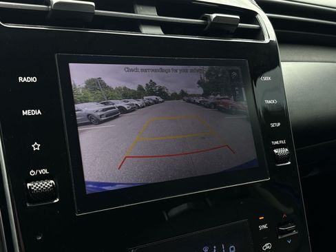 Certified 2023 Hyundai Tucson SEL w/ Convenience Package AWD/4WD image 15