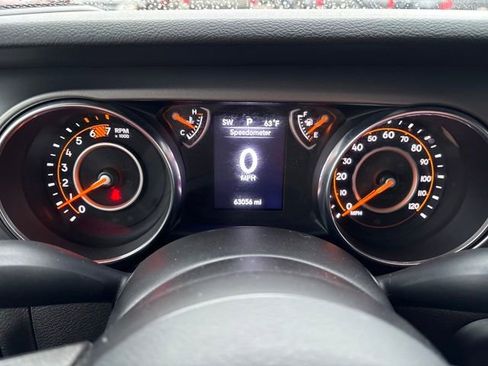 Used 2022 Jeep Wrangler Unlimited Sport image 15