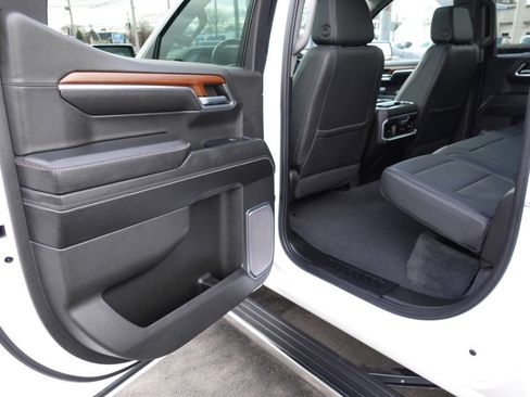 Used 2023 GMC Sierra 1500 Denali w/ Denali Reserve Package image 23