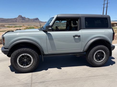 Used 2023 Ford Bronco Badlands AWD/4WD image 5