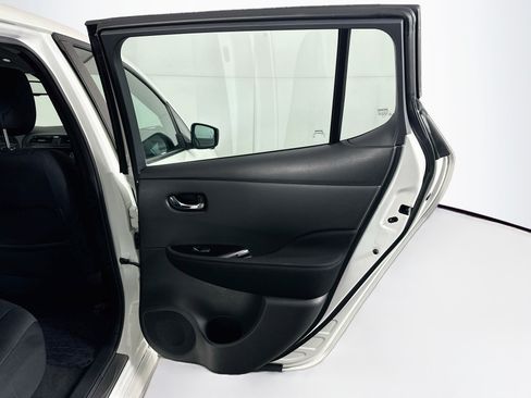 Used 2023 Nissan Leaf SV Plus FWD image 29