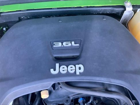 Used 2020 Jeep Wrangler Unlimited Sport S AWD/4WD image 33