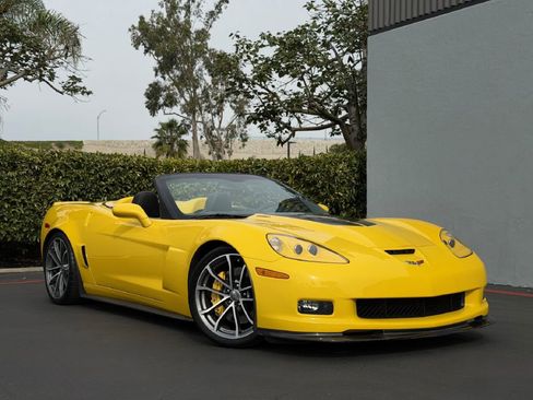 Used 2013 Chevrolet Corvette 427 w/ 1SB Preferred Equipment Group image 1