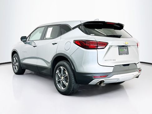 Used 2025 Chevrolet Blazer LT AWD/4WD image 5