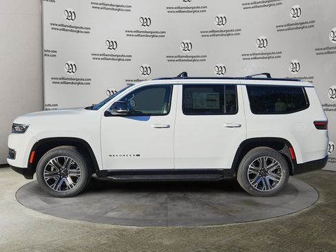 New 2025 Jeep Wagoneer 4WD image 2