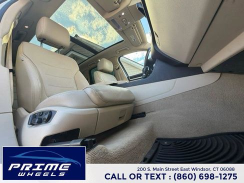 Used 2016 Volkswagen Touareg Lux image 17