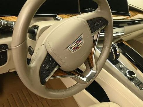 Used 2023 Cadillac Escalade Premium Luxury Platinum w/ Heavy-Duty Trailer Package AWD/4WD image 17