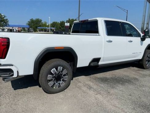 New 2025 GMC Sierra 2500 Denali w/ Denali Reserve Package image 2