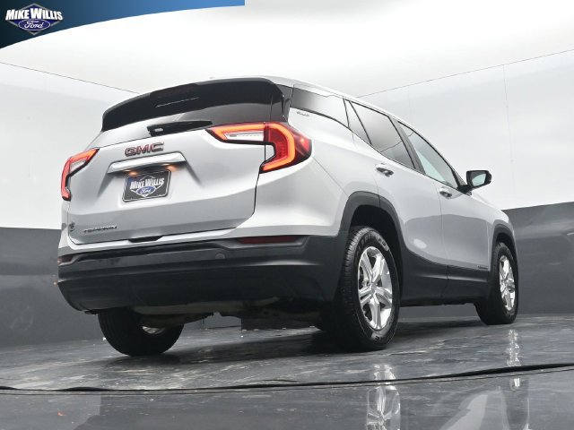 Used 2022 GMC Terrain SLE FWD image 23