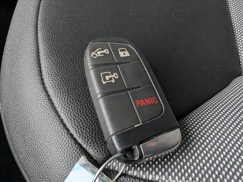 Used 2025 RAM ProMaster 2500 w/ Convenience Group FWD image 33