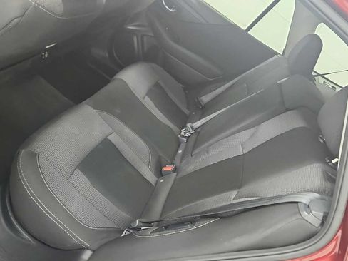 Used 2023 Subaru Outback Premium AWD/4WD image 32