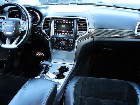 Used 2014 Jeep Grand Cherokee SRT8 w/ Luxury Group II AWD/4WD image 21