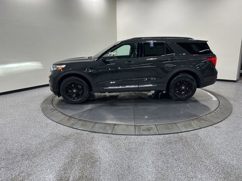 Certified 2023 Ford Explorer XLT w/ Equipment Group 202A image 10