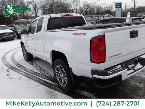 Certified 2022 Chevrolet Colorado W/T w/ Custom Special Edition image 5