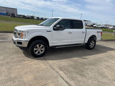 Used 2018 Ford F150 XLT w/ Equipment Group 301A Mid image 5