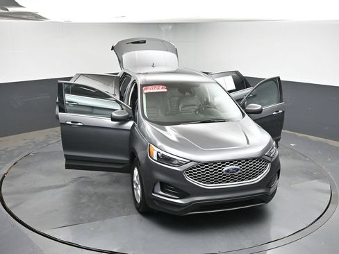 Used 2024 Ford Edge SEL AWD/4WD image 44
