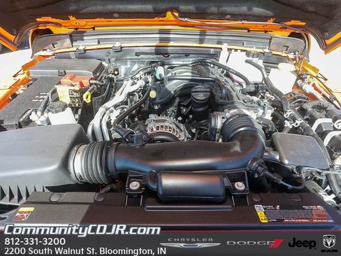 New 2025 Jeep Gladiator Sport image 20