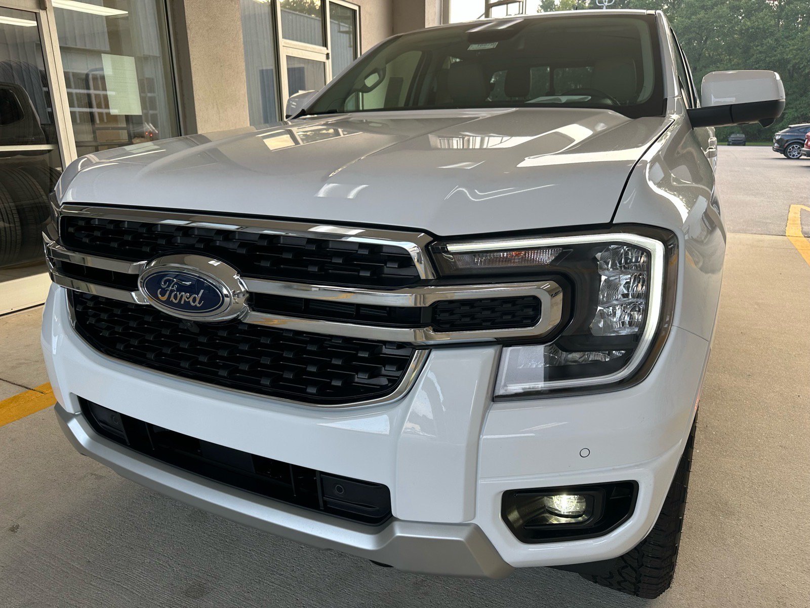New 2026 Ford Ranger Lariat w/ FX4 Off-Road Package AWD/4WD image 1