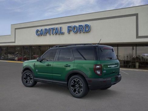 New 2025 Ford Bronco Sport Outer Banks image 4