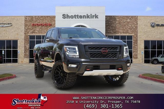 Used 2024 Nissan Titan PRO-4X w/ Pro-4x Convenience Package AWD/4WD image 1