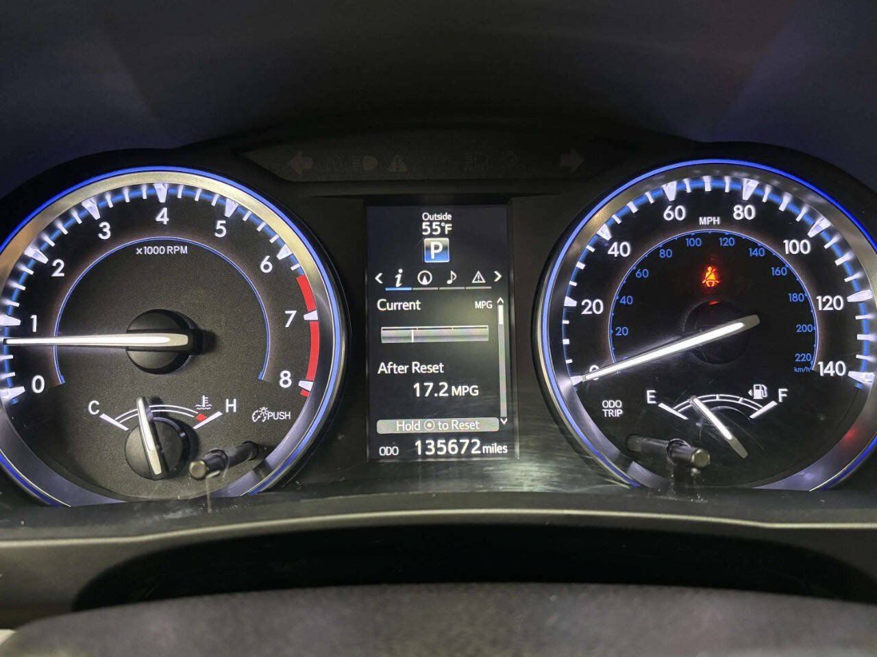 Used 2014 Toyota Highlander XLE AWD/4WD image 36