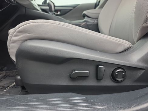 Used 2025 Subaru Legacy Premium image 21