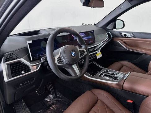 New 2026 BMW X5 xDrive40i w/ M Sport Package AWD/4WD image 9