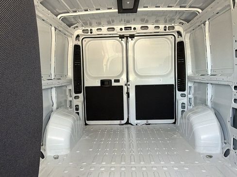 New 2026 RAM ProMaster 2500 w/ Convenience Group FWD image 26