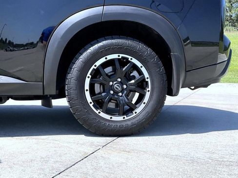 Used 2024 Nissan Pathfinder Rock Creek AWD/4WD image 25
