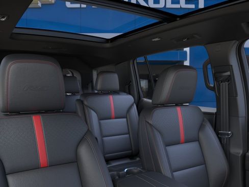 New 2027 Chevrolet Traverse RS w/ LPO, Floor Liner Package AWD/4WD image 48