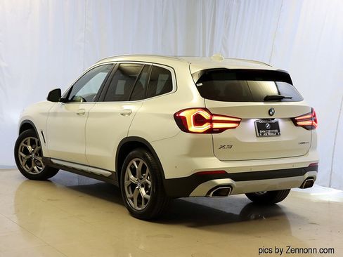 Certified 2024 BMW X3 xDrive30i w/ Premium Package w/ZPA image 9
