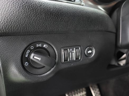 Used 2017 Dodge Challenger SRT Hellcat RWD image 39