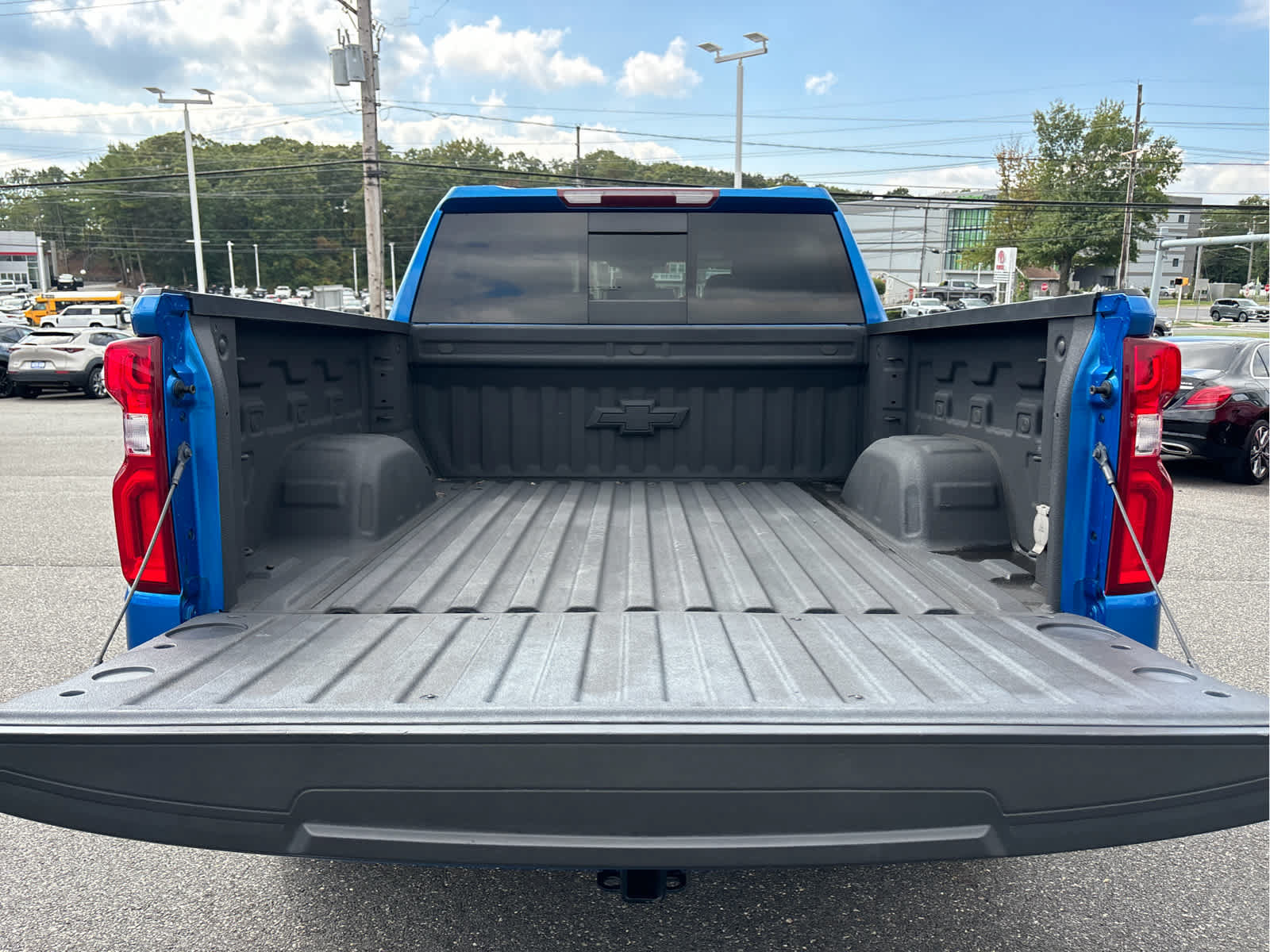 Certified 2023 Chevrolet Silverado 1500 RST w/ Convenience Package II AWD/4WD image 29