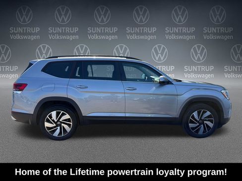 Used 2024 Volkswagen Atlas SE AWD/4WD image 6