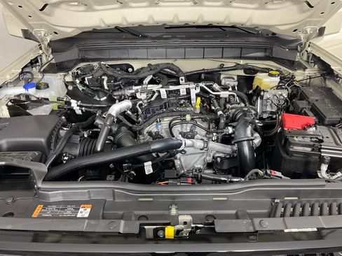 New 2026 Ford Bronco Outer Banks image 9