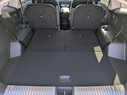 New 2026 Hyundai Ioniq 9 Calligraphy image 16