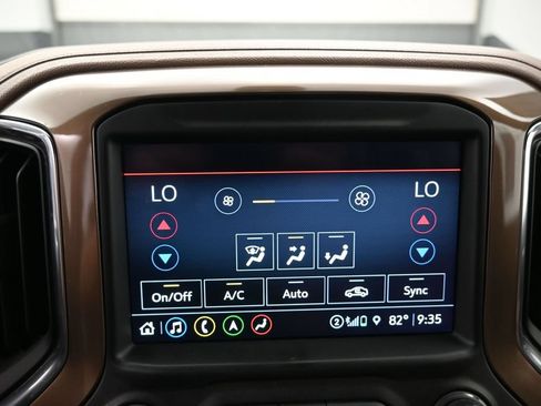 Used 2021 Chevrolet Silverado 1500 High Country AWD/4WD image 14