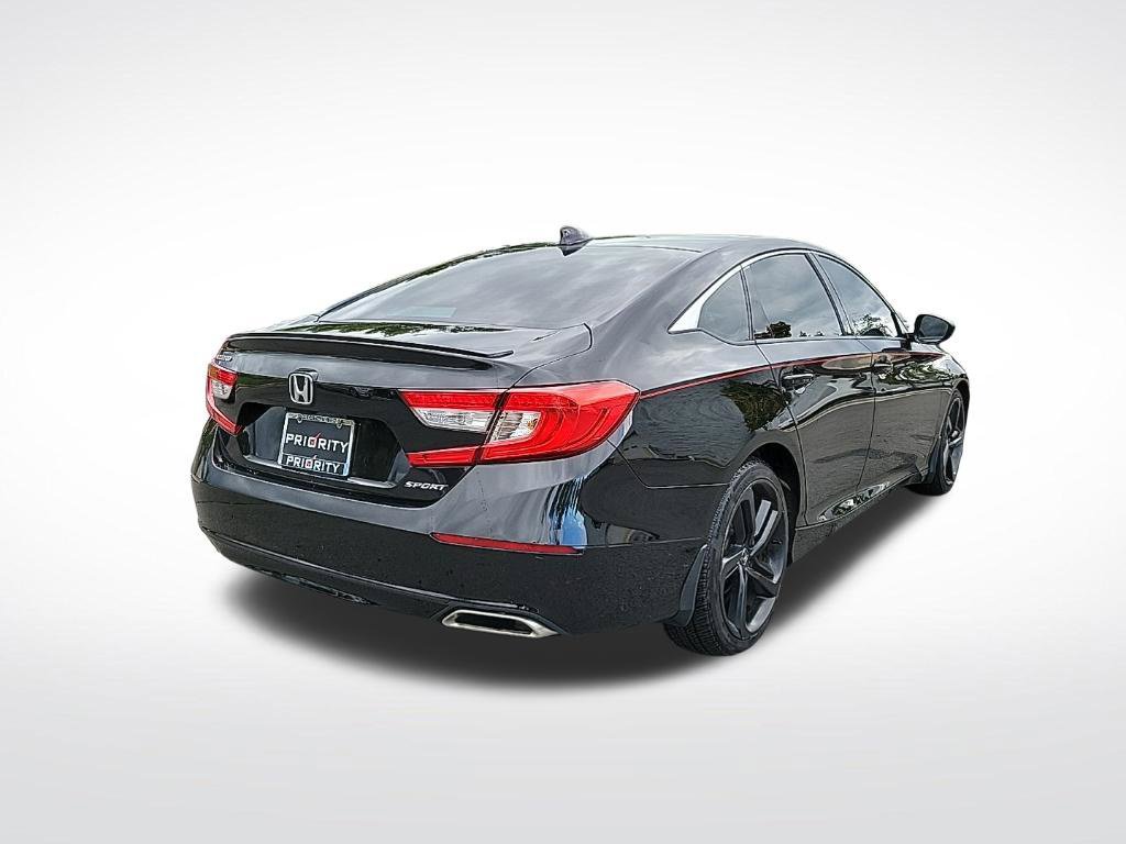 Used 2018 Honda Accord Sport image 4