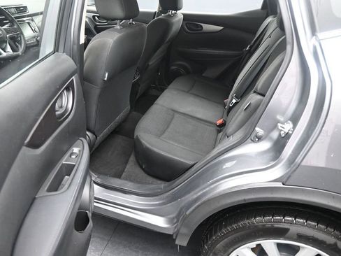 Used 2020 Nissan Rogue Sport S w/ Appearance Package FWD image 21