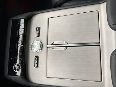 New 2025 Lincoln Navigator Reserve w/ Jet Appearance Package image 25