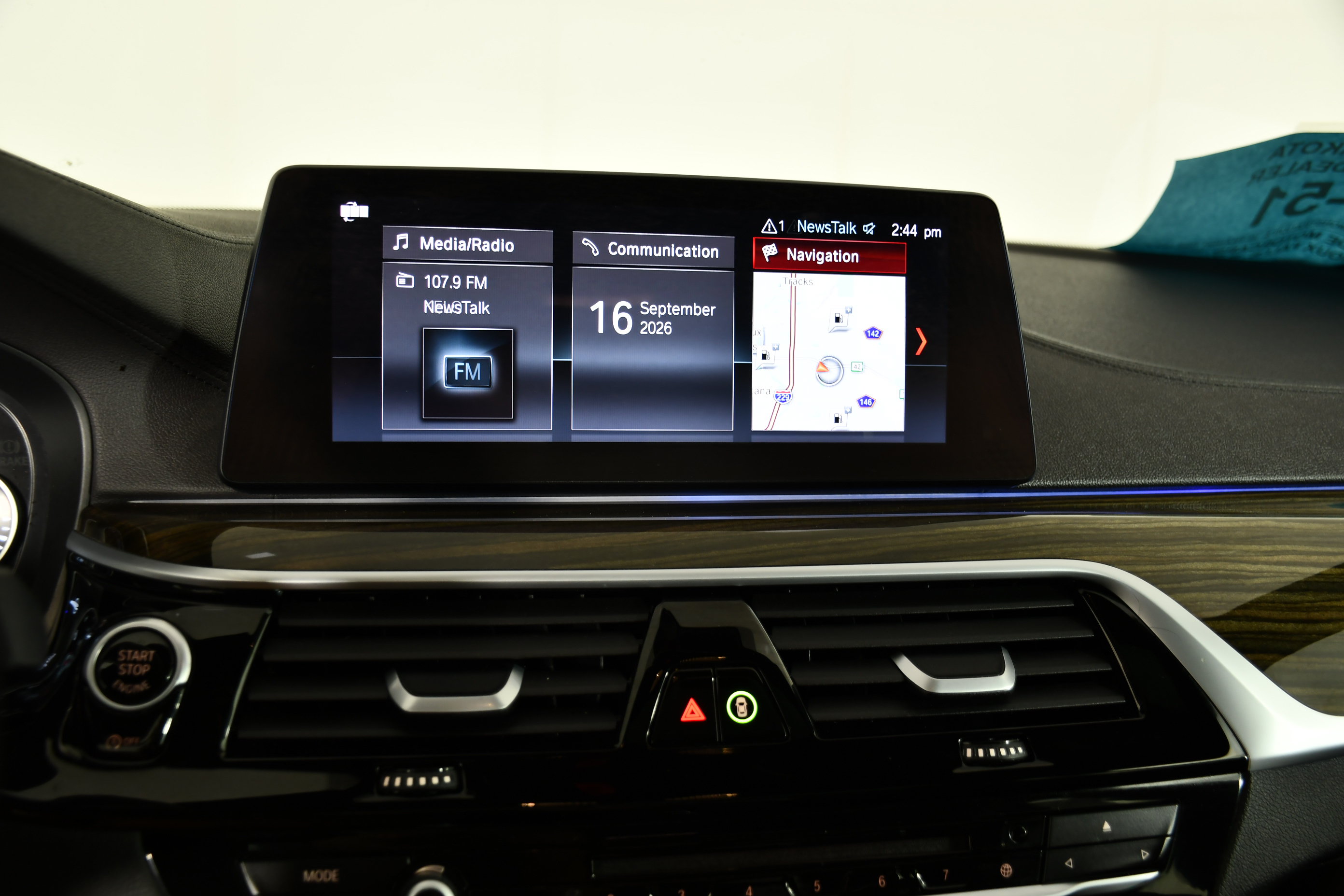 Used 2019 BMW M550i xDrive w/ Dynamic Handling Package AWD/4WD image 26