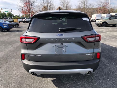 New 2026 Ford Escape Active w/ Cold Weather Package AWD/4WD image 4
