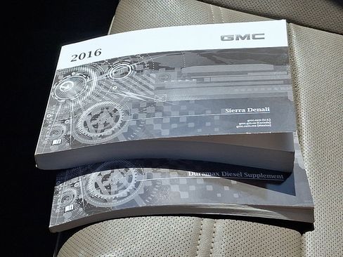 Used 2016 GMC Sierra 2500 Denali w/ Duramax Plus Package image 28