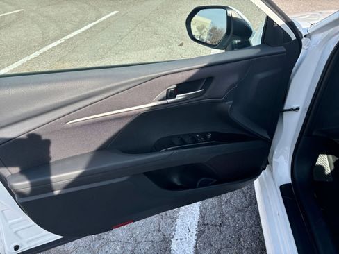 Used 2025 Toyota Camry LE image 20