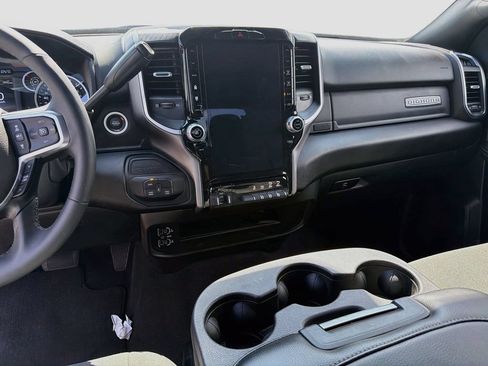 Used 2026 RAM 2500 Big Horn AWD/4WD image 18